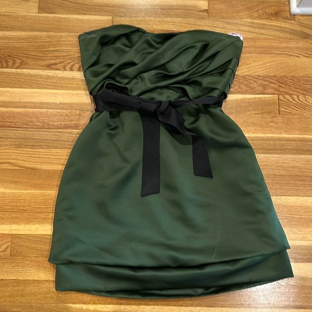 Vera Wang size 16 tie front dress, hunter green.